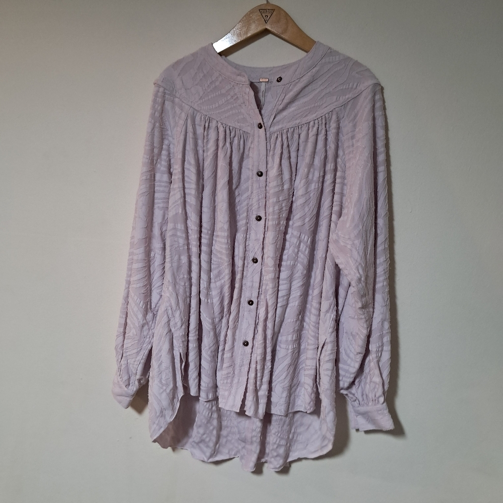 Free People Can't Stop Dreaming Oversized Tunic in Lavender Falling Petal Small - Picture 2 of 10